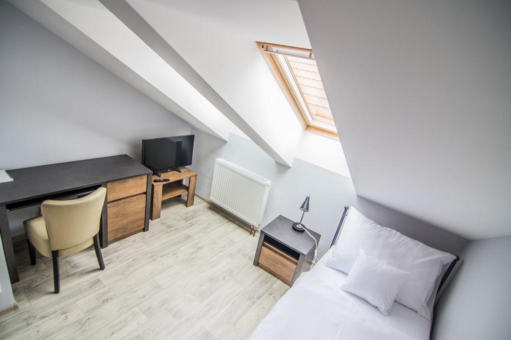 Pension Viktorin Podebrady Luaran gambar
