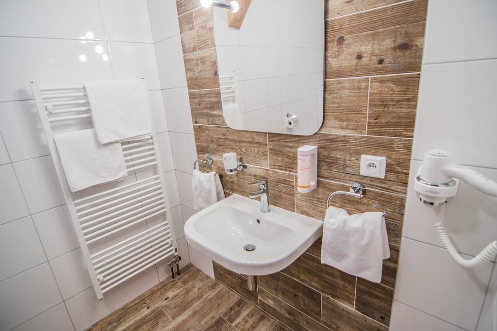 Pension Viktorin Podebrady Luaran gambar