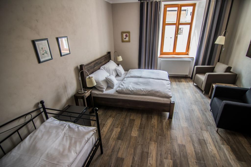 Pension Viktorin Podebrady Luaran gambar